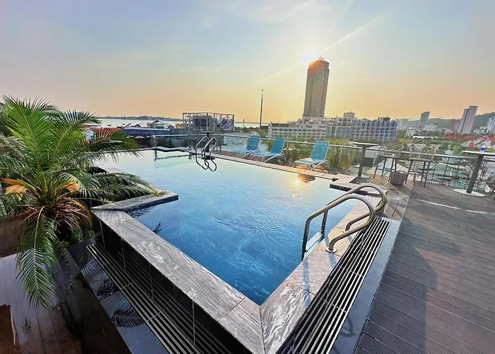 Green Suites Hotel